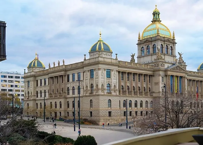 Lejlighed Historic Cozy With National Museum View Prag